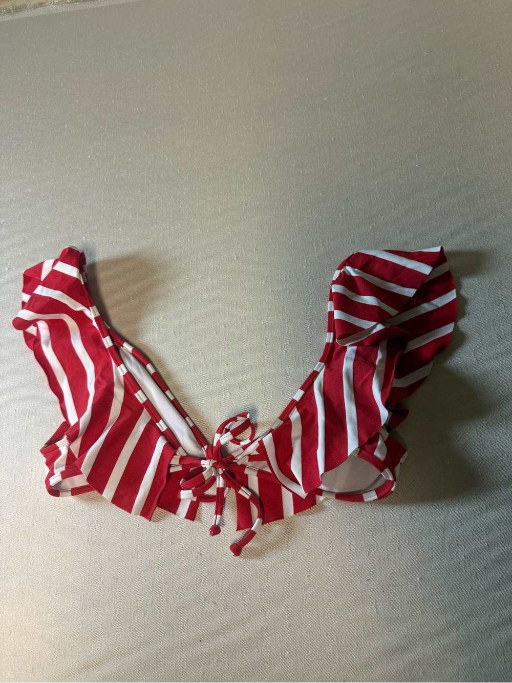 Milly’s Ruffle Swim Top - Picture 5 of 6